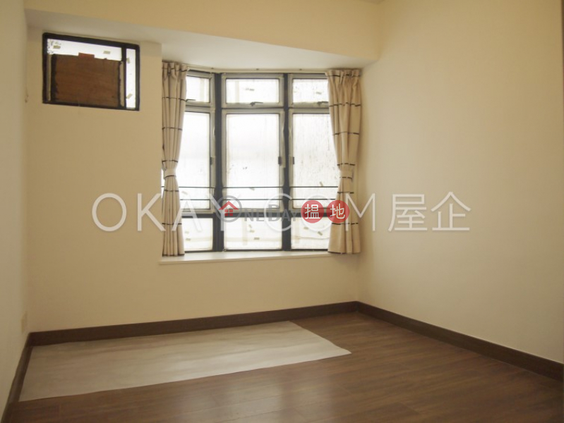 Lovely 3 bedroom on high floor with balcony & parking | Rental | Beauty Court 雅苑 Rental Listings