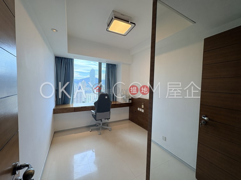 Exquisite 3 bedroom on high floor with balcony | Rental | Parc Palais Tower 6 君頤峰6座 Rental Listings