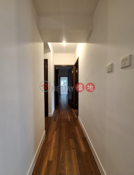 HK$ 110,000/ month, Grand Garden, Southern District GRAND GARDEN 4 BED 3 BATH 1 CP