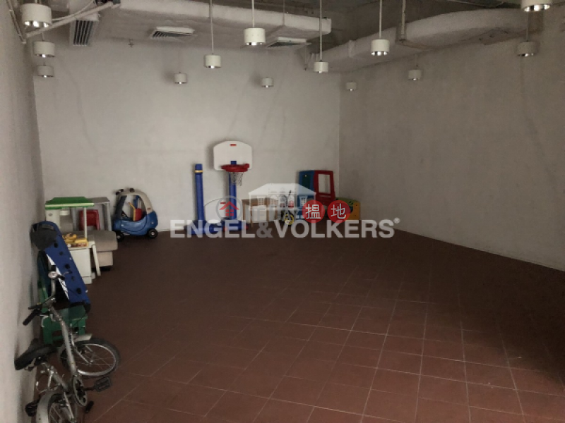 HK$ 50,000/ month | The Rozlyn | Southern District 3 Bedroom Family Flat for Rent in Repulse Bay