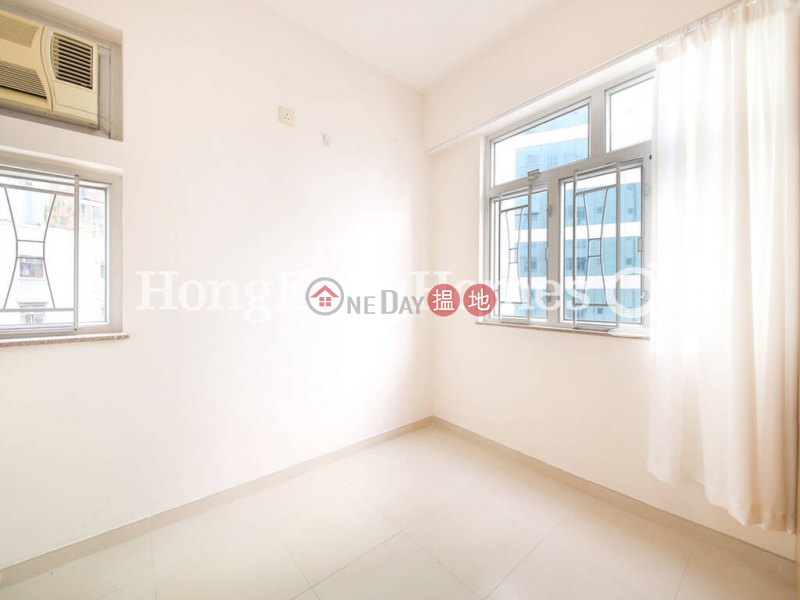 HK$ 21,000/ month | Newman House | Wan Chai District, 3 Bedroom Family Unit for Rent at Newman House