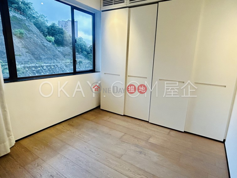 HK$ 65,000/ month, Evergreen Villa | Wan Chai District | Efficient 3 bedroom with balcony & parking | Rental