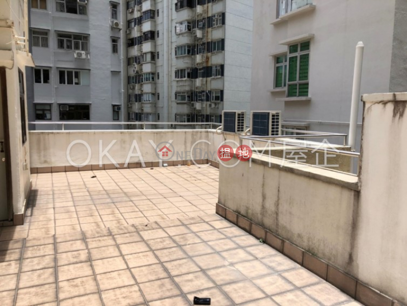 HK$ 42,000/ month, 28-30 Village Road, Wan Chai District, Lovely 3 bedroom on high floor with rooftop | Rental