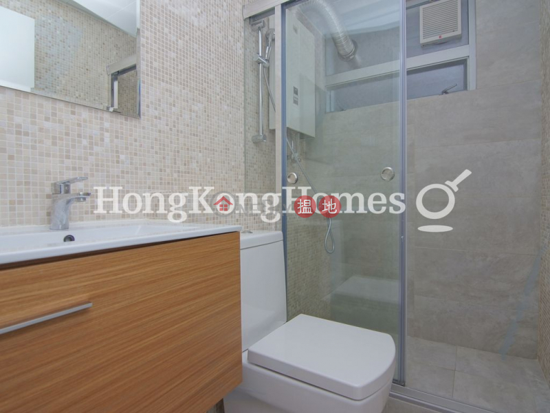 3 Bedroom Family Unit for Rent at Riviera Mansion | Riviera Mansion 海濱大廈 Rental Listings