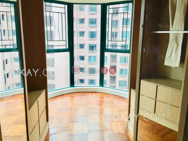 香港搵樓|租樓|二手盤|買樓| 搵地 | 住宅出租樓盤2房1廁,實用率高,極高層,星級會所《曉峰閣出租單位》