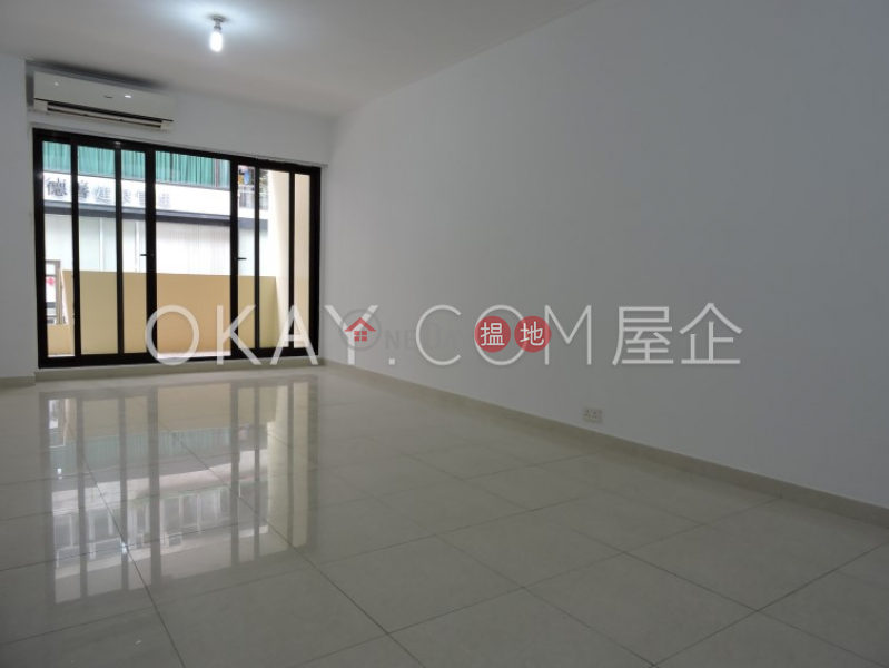 Popular 3 bedroom in Causeway Bay | Rental | Welcome Mansion 華廈大廈 Rental Listings