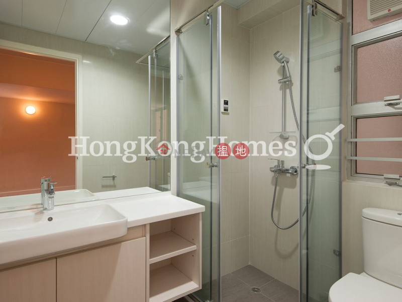 Property Search Hong Kong | OneDay | Residential, Rental Listings, 3 Bedroom Family Unit for Rent at Realty Gardens