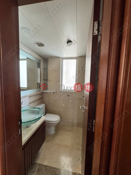 Two bedrooms, one suite, and one study in The Harbourside | The Harbourside Tower 3 君臨天下3座 Sales Listings