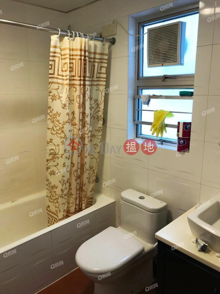 Property Search Hong Kong | OneDay | Residential | Sales Listings, South Horizons Phase 4, Dover Court Block 25 | 2 bedroom High Floor Flat for Sale