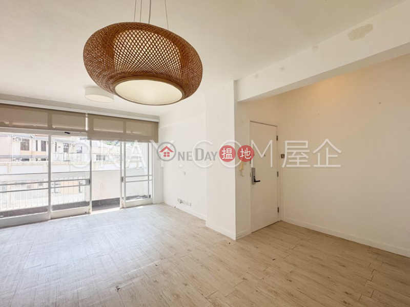 3房2廁,實用率高,連車位,露台翠屏苑出售單位|翠屏苑(Greenside Villa)出售樓盤 (OKAY-S54917)