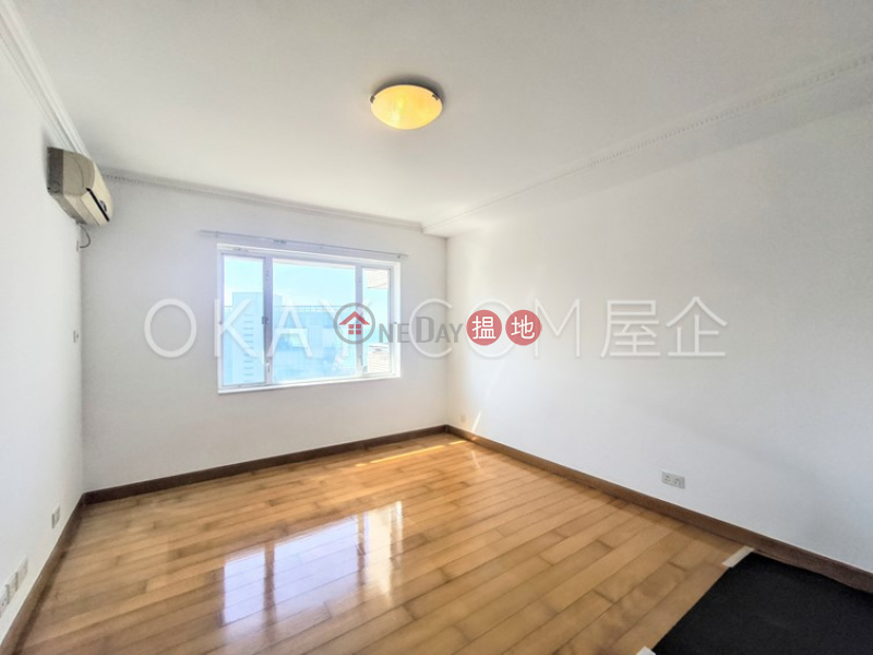 香港搵樓|租樓|二手盤|買樓| 搵地 | 住宅出租樓盤4房3廁,實用率高,連車位,露台碧瑤灣45-48座出租單位