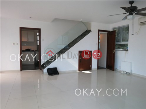 Stylish house with sea views, rooftop & balcony | For Sale | Tai Hang Hau Village 大坑口村 _0