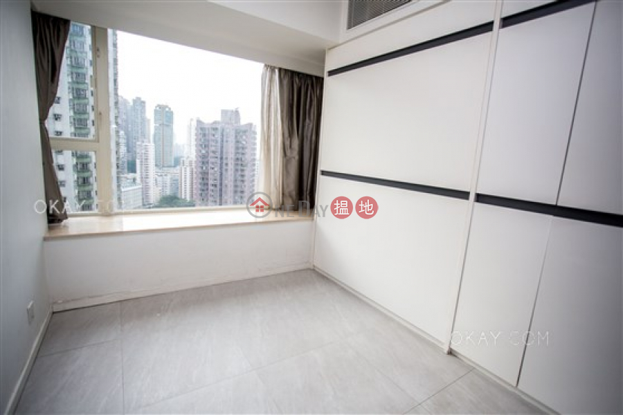 聚賢居-中層-住宅|出租樓盤HK$ 32,000/ 月