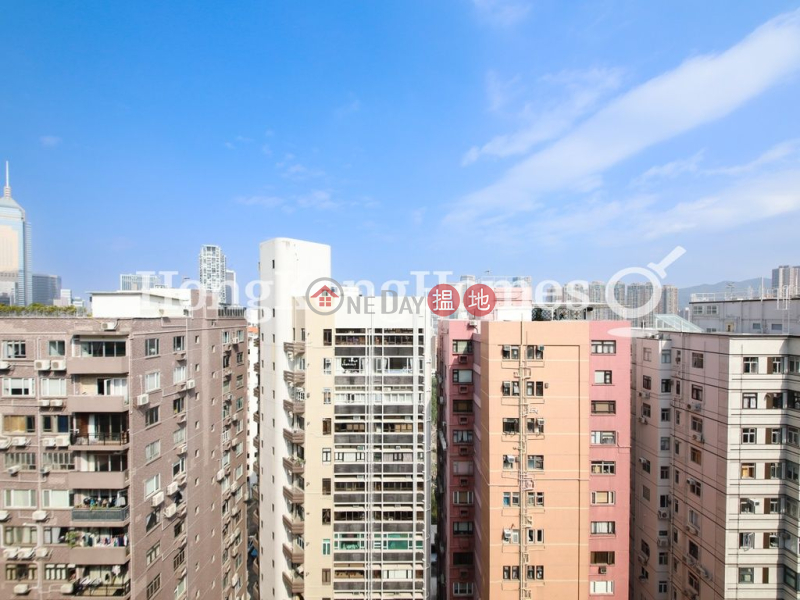 Property Search Hong Kong | OneDay | Residential Rental Listings | 3 Bedroom Family Unit for Rent at Mandarin Villa