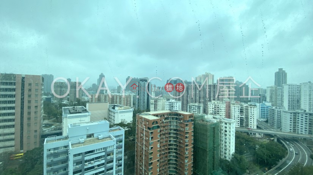 HK$ 43,000/ month | St. George Apartments | Yau Tsim Mong Rare 3 bedroom with parking | Rental