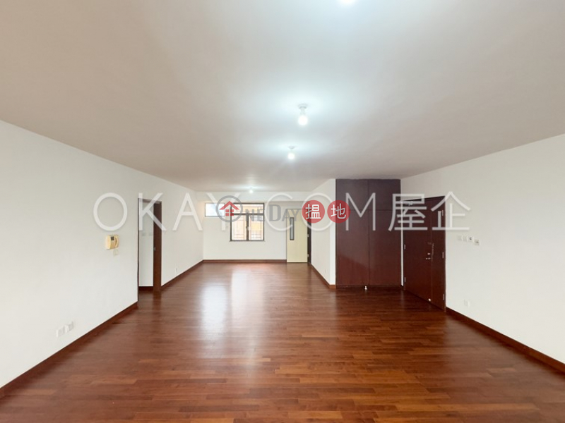 Stylish 3 bedroom with balcony & parking | Rental | Wylie Court 衛理苑 Rental Listings