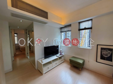 Generous 1 bedroom in Wan Chai | Rental, Kar Yau Building 嘉佑大廈 | Wan Chai District (OKAY-R292264)_0