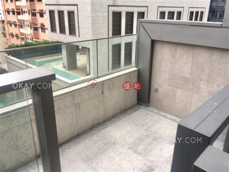 HK$ 9.5M King\'s Hill, Western District, Lovely 1 bedroom with terrace & balcony | For Sale