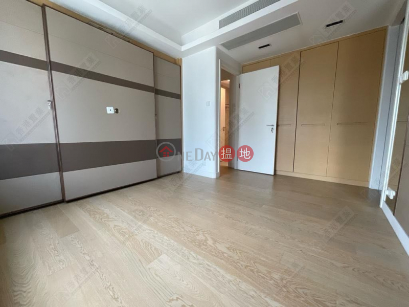HK$ 45M The Harbourside Tower 2 Yau Tsim Mong | Self-made duplex with two bedrooms, one suite, and one study in The Harbourside