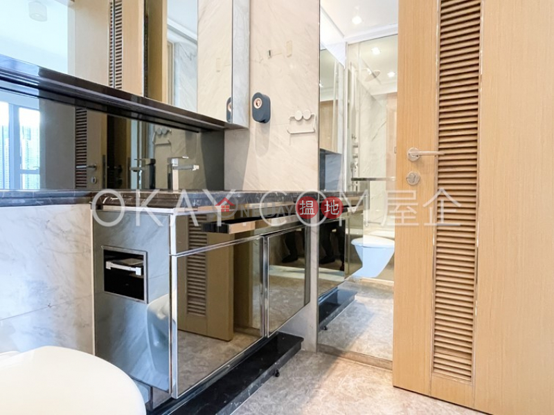 Tasteful 3 bedroom with balcony | Rental, 10 Hoi Fai Road | Yau Tsim Mong | Hong Kong, Rental HK$ 39,000/ month