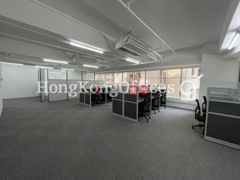 HK$ 43,420/ month Universal Trade Centre | Central District, Office Unit for Rent at Universal Trade Centre