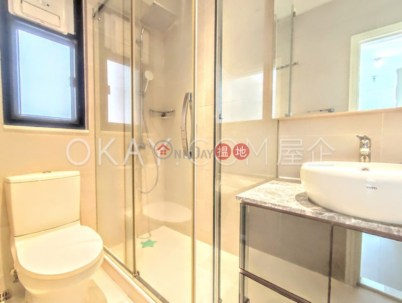 HK$ 29,000/ month | Scenecliff Western District Charming 2 bedroom with balcony | Rental