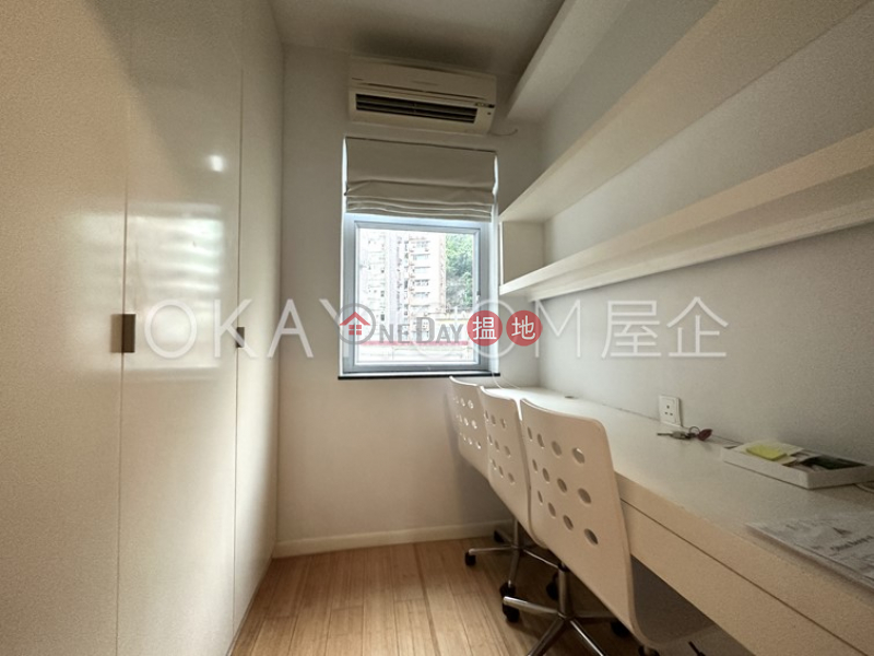 HK$ 18M, Miramar Villa, Wan Chai District | Popular 3 bedroom with parking | For Sale