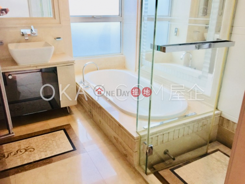 HK$ 44M | The Legend Block 1-2, Wan Chai District, Gorgeous 2 bed on high floor with harbour views | For Sale