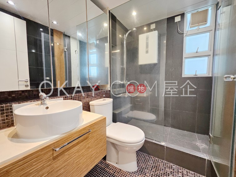 Charming 3 bedroom with parking | For Sale, 62 Conduit Road | Western District Hong Kong Sales, HK$ 18M