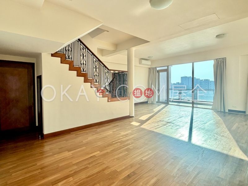 HK$ 75,000/ month, Hong Kong Gold Coast Block 22 Tuen Mun Stylish 4 bedroom on high floor with terrace & balcony | Rental