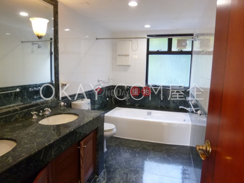 HK$ 96,000/ month | Grand Garden | Southern District, Rare 4 bedroom with balcony & parking | Rental