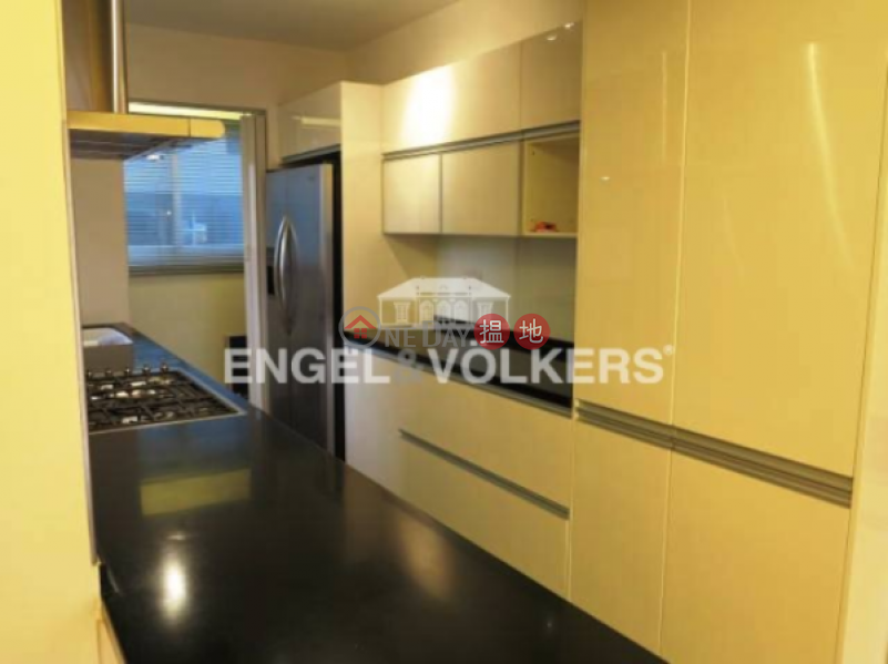 HK$ 68,000/ month, Imperial Court | Western District, 3 Bedroom Family Flat for Rent in Mid Levels West