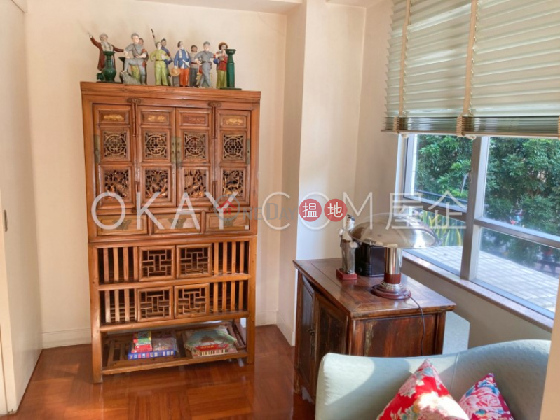 Efficient 2 bedroom with balcony & parking | For Sale | 39 Kennedy Road | Wan Chai District Hong Kong Sales | HK$ 18.5M