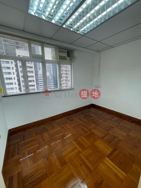 HK$ 18,500/ 月-豪富商業大廈-灣仔區-內置洗手間**租＄18,500