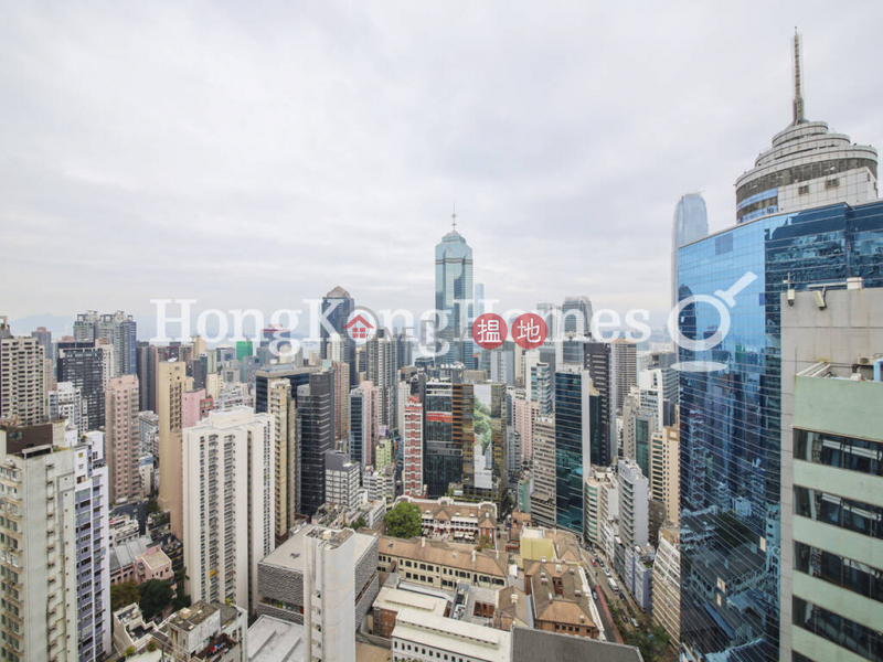 Property Search Hong Kong | OneDay | Residential | Rental Listings | 3 Bedroom Family Unit for Rent at Townplace Soho