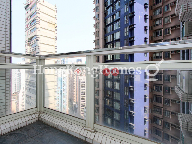 3 Bedroom Family Unit for Rent at Centrestage, 108 Hollywood Road | Central District, Hong Kong Rental | HK$ 38,000/ month