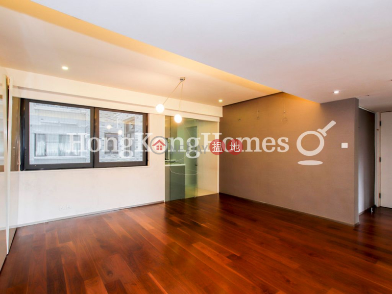 3 Bedroom Family Unit for Rent at Conway Mansion, 29 Conduit Road | Western District, Hong Kong Rental HK$ 62,000/ month