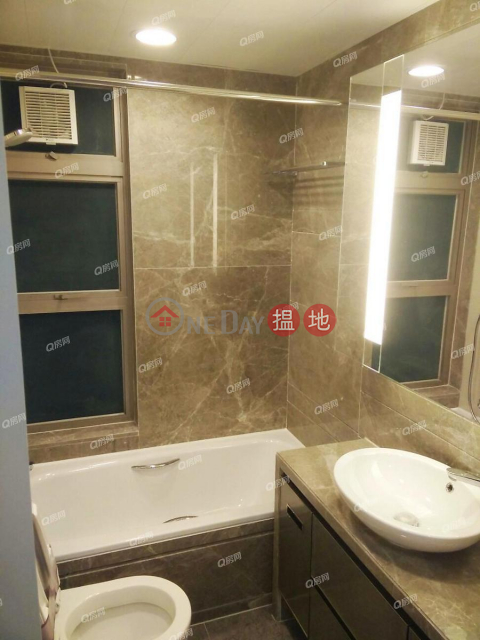 Yuccie Square | 2 bedroom Mid Floor Flat for Sale | Yuccie Square 世宙 _0