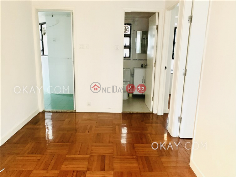 Generous 2 bedroom in Happy Valley | Rental, 25-27 Sing Woo Road | Wan Chai District | Hong Kong | Rental | HK$ 17,800/ month