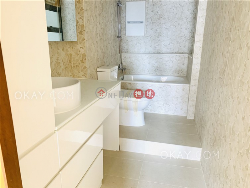 Efficient 3 bedroom in Mid-levels East | Rental | Block B Grandview Tower 慧景臺 B座 Rental Listings