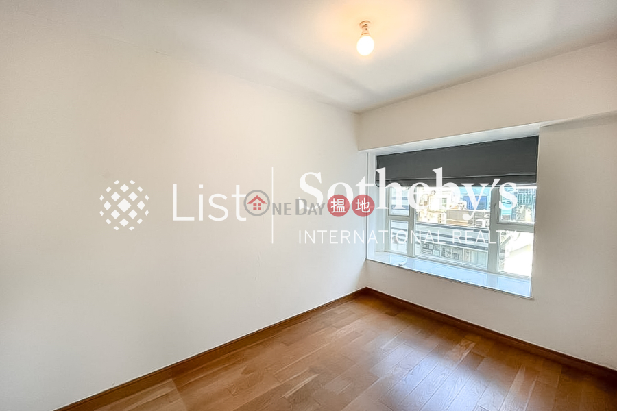 HK$ 38,800/ month Centrestage, Central District | Property for Rent at Centrestage with 3 Bedrooms
