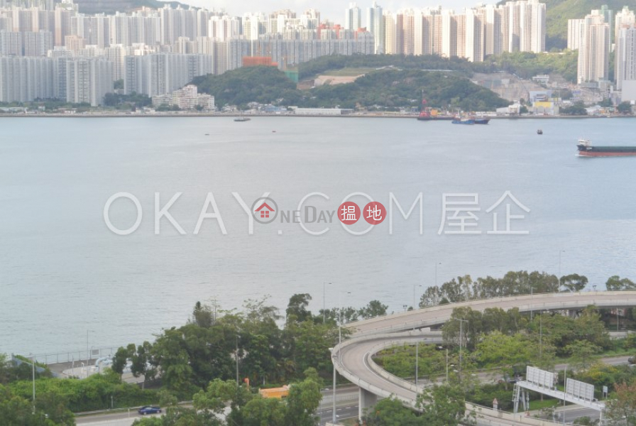Gorgeous 3 bed on high floor with sea views & balcony | Rental | (T-35) Willow Mansion Harbour View Gardens (West) Taikoo Shing 太古城海景花園綠楊閣 (35座) Rental Listings