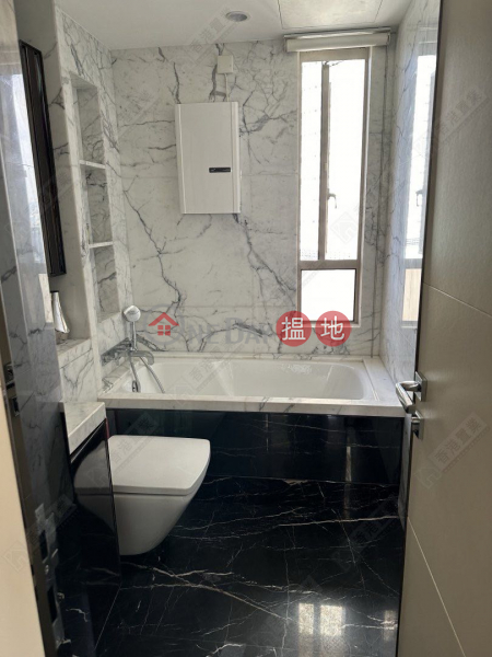 Three bedrooms and one apartment in Harbour Pinnacle 8 Minden Avenue | Yau Tsim Mong, Hong Kong | Sales | HK$ 25M