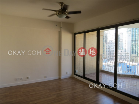 Unique 3 bedroom with balcony & parking | Rental | Ewan Court 倚雲閣 _0