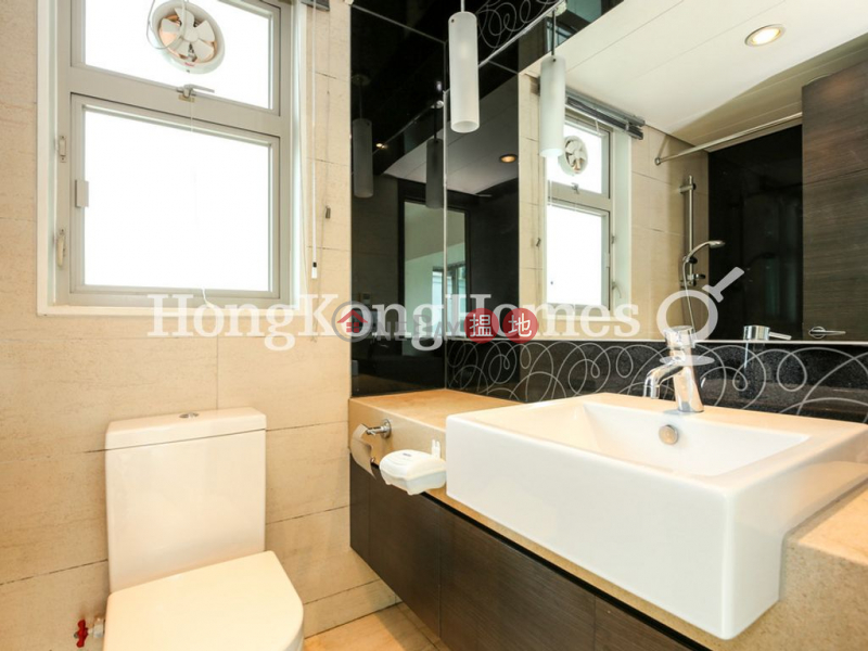 3 Bedroom Family Unit for Rent at Centre Place | Centre Place 匯賢居 Rental Listings