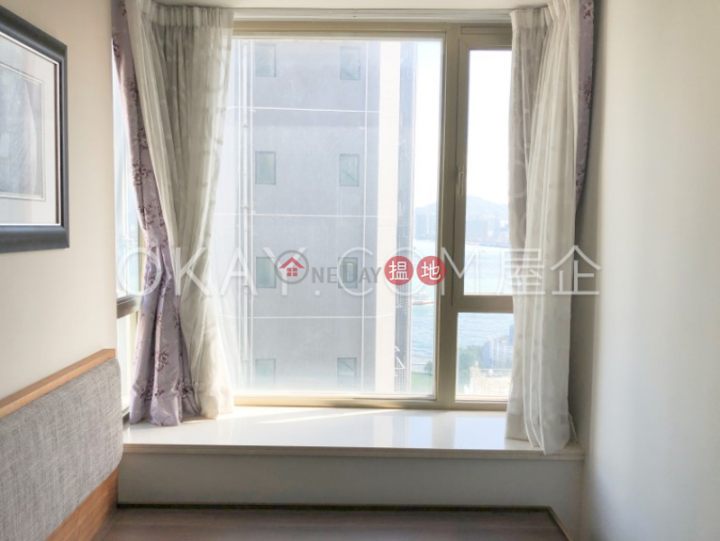 Popular 2 bedroom on high floor with balcony | For Sale | SOHO 189 西浦 Sales Listings