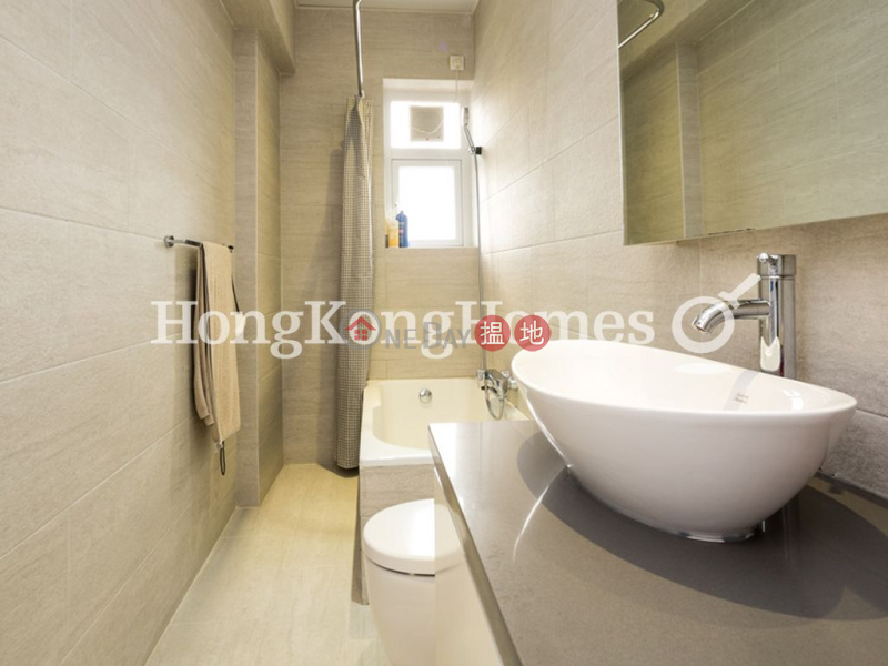 3 Bedroom Family Unit at Victoria Court | For Sale, 50-56 Hing Fat Street | Eastern District Hong Kong Sales HK$ 28M