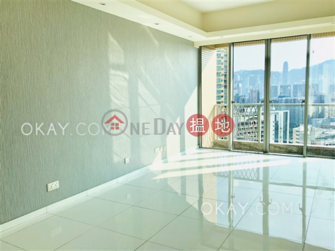 Luxurious 3 bedroom with balcony | For Sale | Parc Palais Tower 7 君頤峰7座 _0