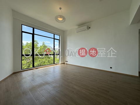 Stylish 3 bedroom with sea views & parking | Rental | Block 1 Banoo Villa 步雲軒1座 _0