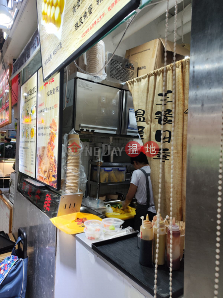 Prime food court spot for rent at Dragon Centre, West Kowloon. | Dragon Centre 西九龍中心 Rental Listings
